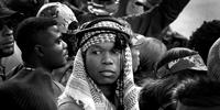 protest-dav-detail muza-Afrika-cernosi-Dave Watts.jpg